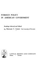 Foreign policy in American government : readings /